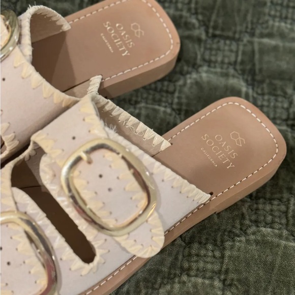 Summer sandals - Picture 2 of 4